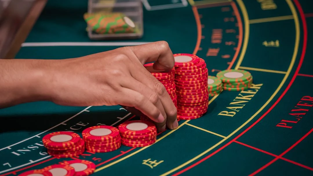 How to Play Side Bets in Baccarat 2